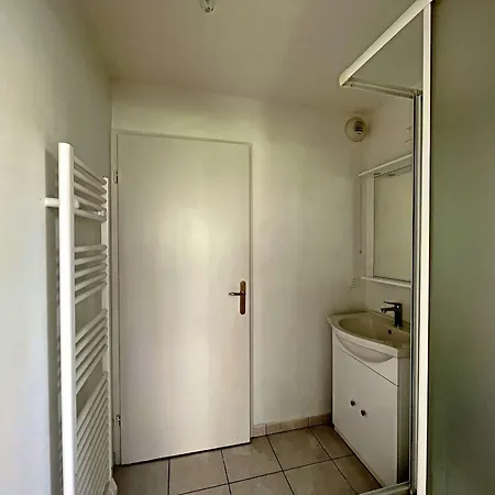 Apartment Renove Avec Jardin Prive Et Parking - Proche Et - Fr-1-646-66